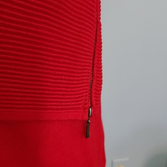 Red Stylish Long Sweater Zipper cuffs Flare Hemline XL Alfani Tunic - Picture 3 of 5